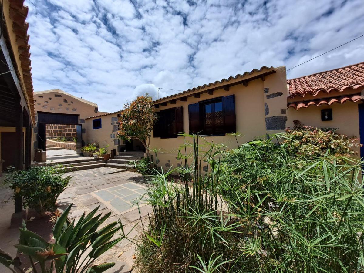 RK Hacienda La Rekompensa Arucas Bagian luar foto